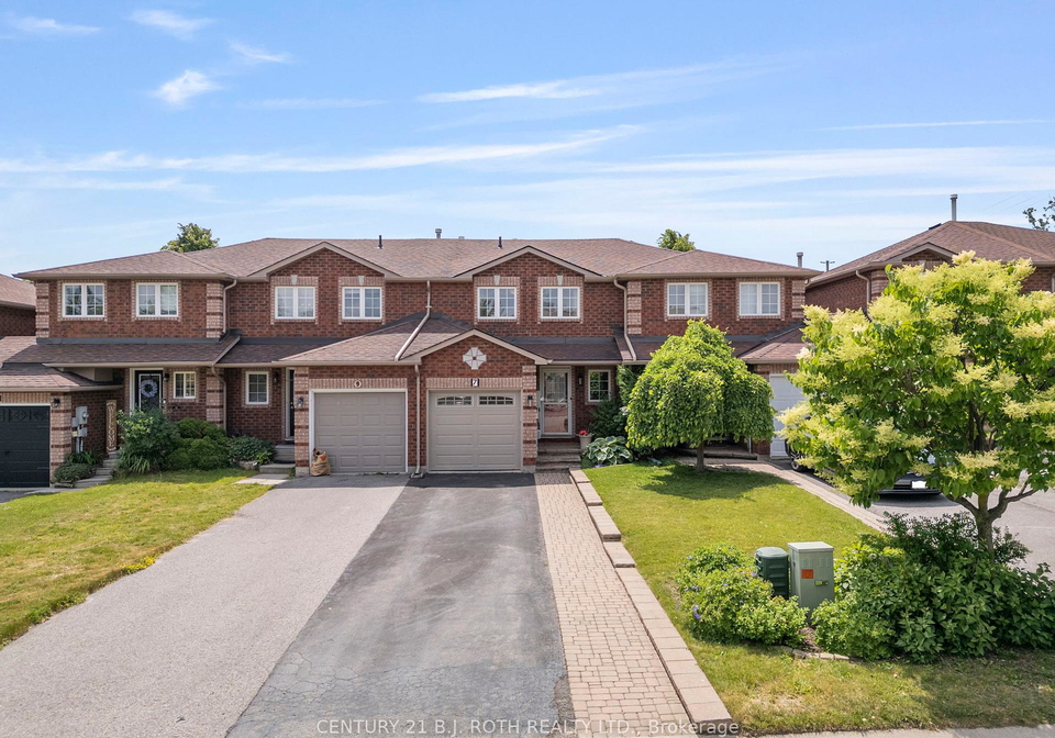 7-lions-gate-boulevard-barrie-ontario-s12246025