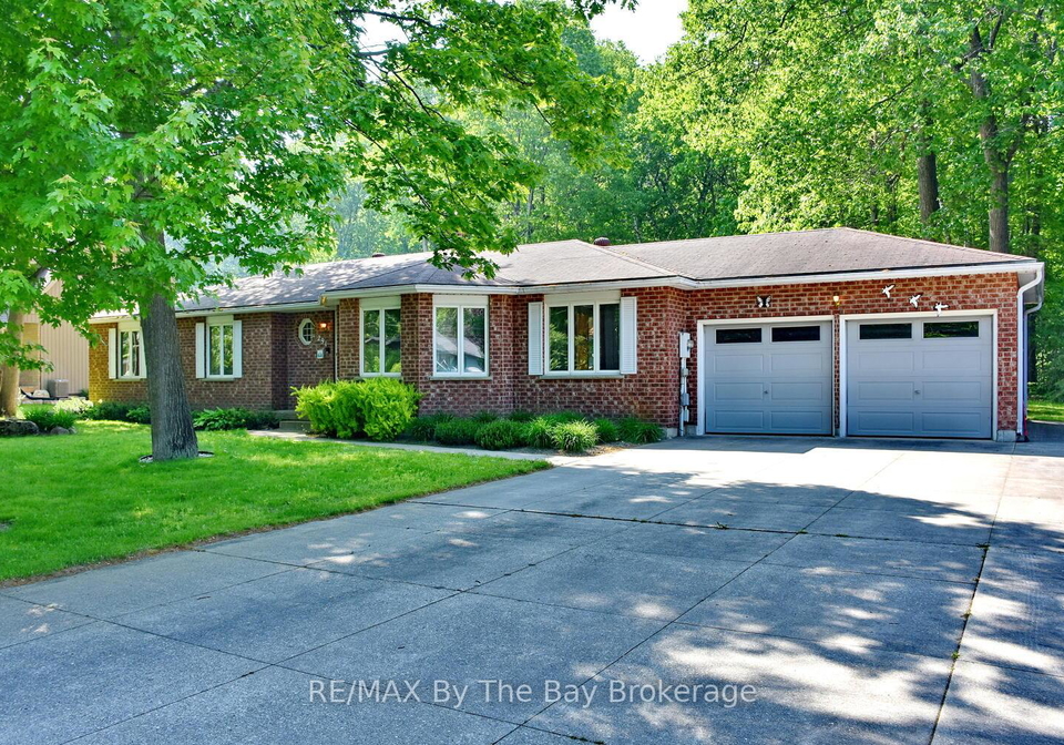 291-wildwood-drive-wasaga-beach-ontario-s12246971