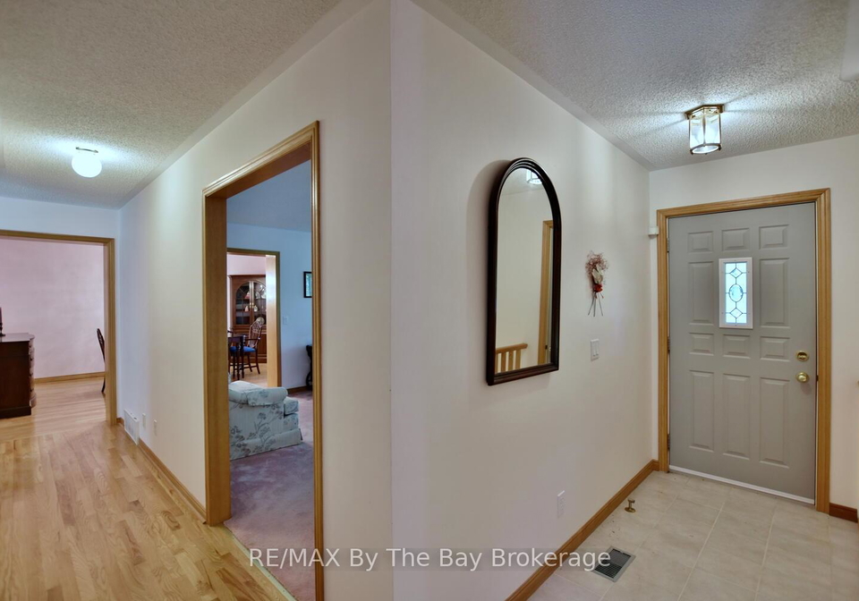 291-wildwood-drive-wasaga-beach-ontario-s12246971