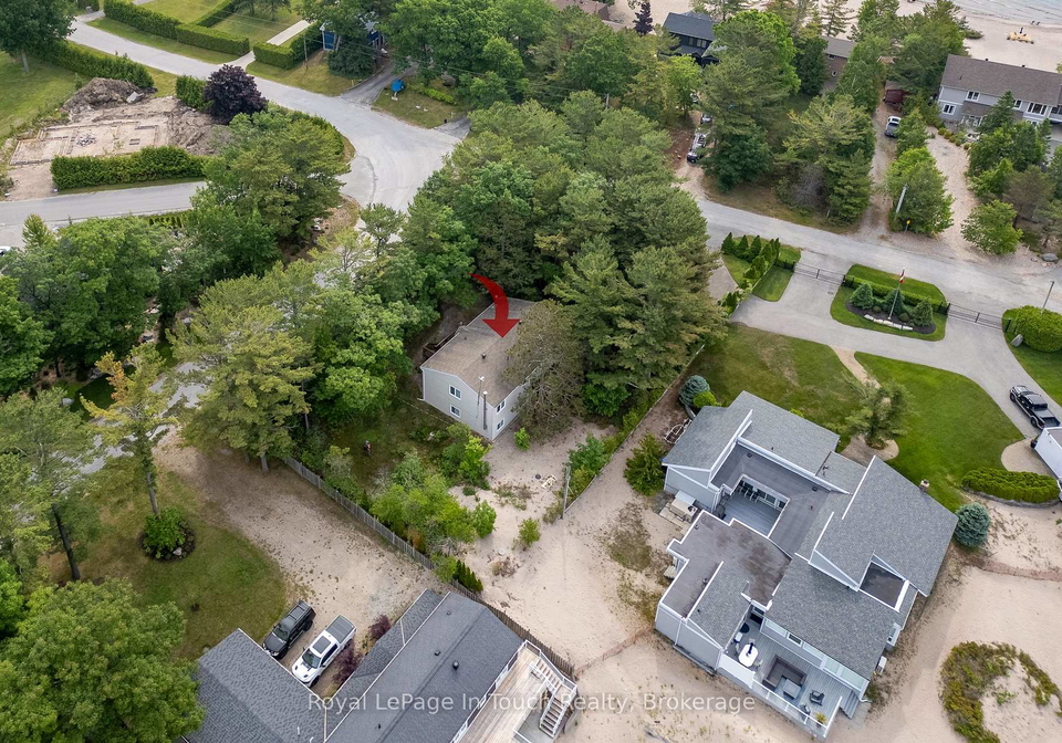 1430-beaches-road-n-tiny-ontario-s12248436