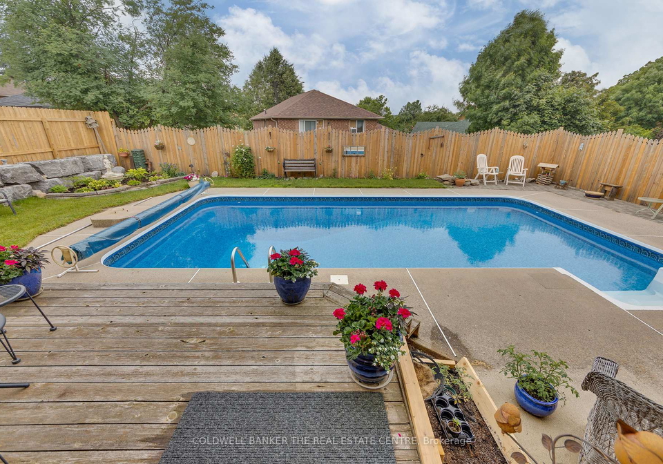 638-norman-crescent-midland-ontario-s12252679