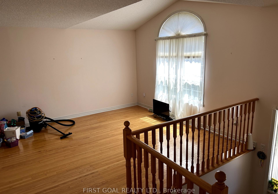 70-donald-crescent-wasaga-beach-ontario-s12255257