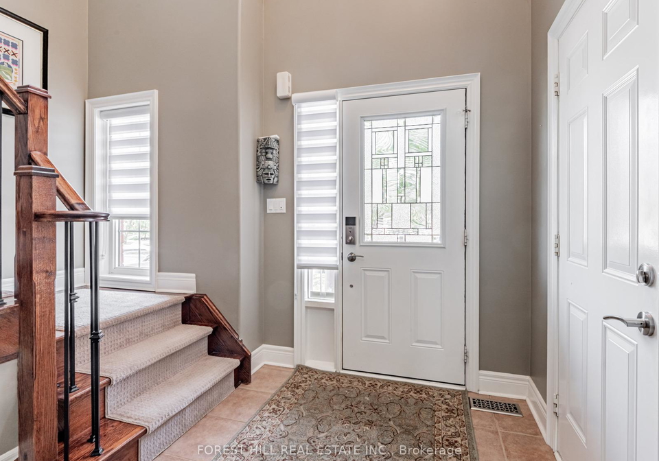 33-connaught-lane-barrie-ontario-s12255742