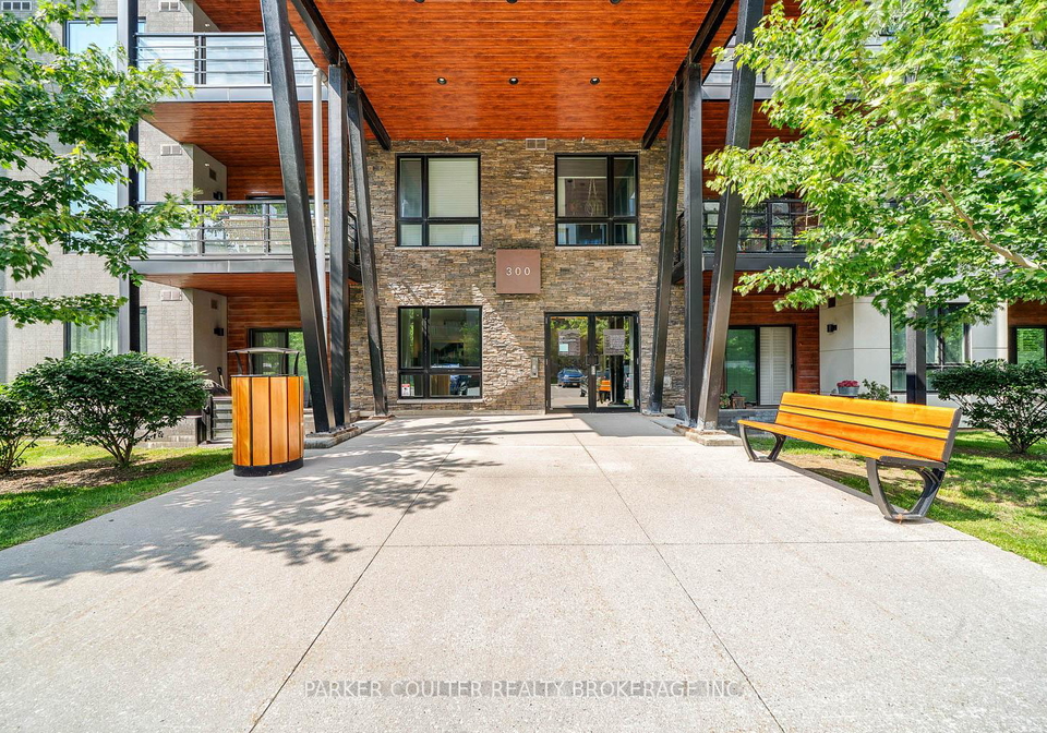300-essa-road-barrie-ontario-s12257597