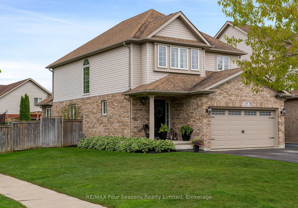 28-brooke-avenue-collingwood-ontario-s12258073
