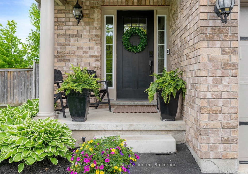 28-brooke-avenue-collingwood-ontario-s12258073