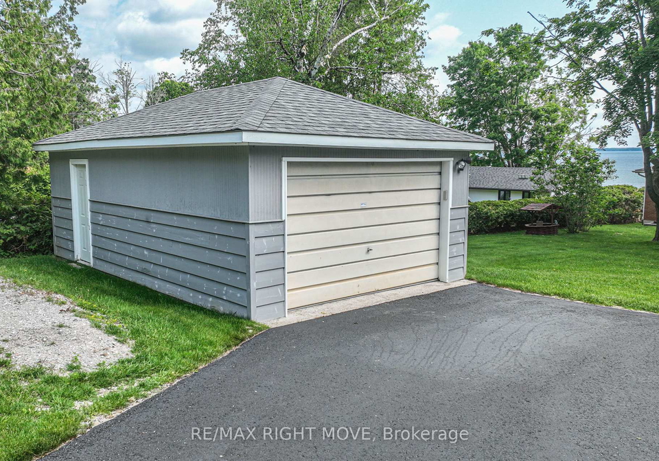 905-woodland-drive-oro-medonte-ontario-s12258335