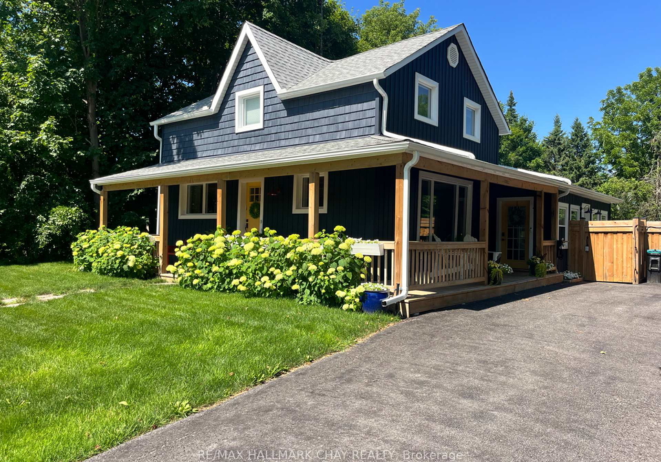 4539-penetanguishene-road-springwater-ontario-s12259641