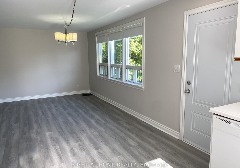 62-napier-street-barrie-ontario-s12259881