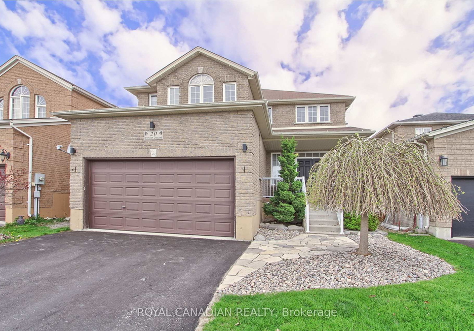 20-parisian-crescent-barrie-ontario-s12260017