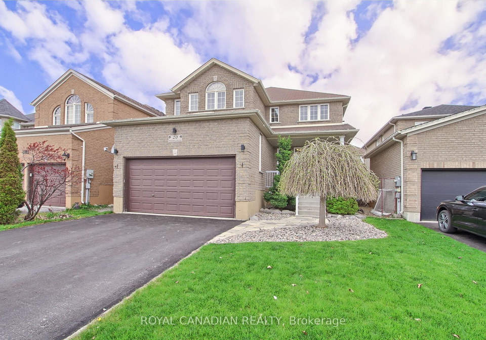 20-parisian-crescent-barrie-ontario-s12260017