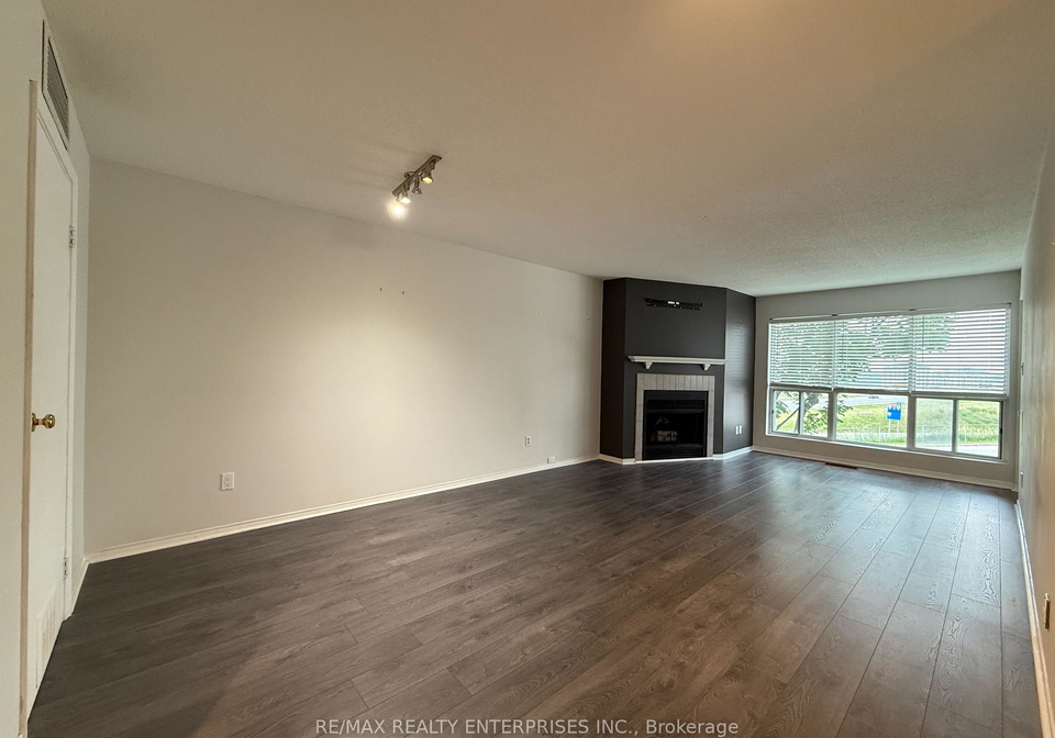 126-bell-farm-road-barrie-ontario-s12260940