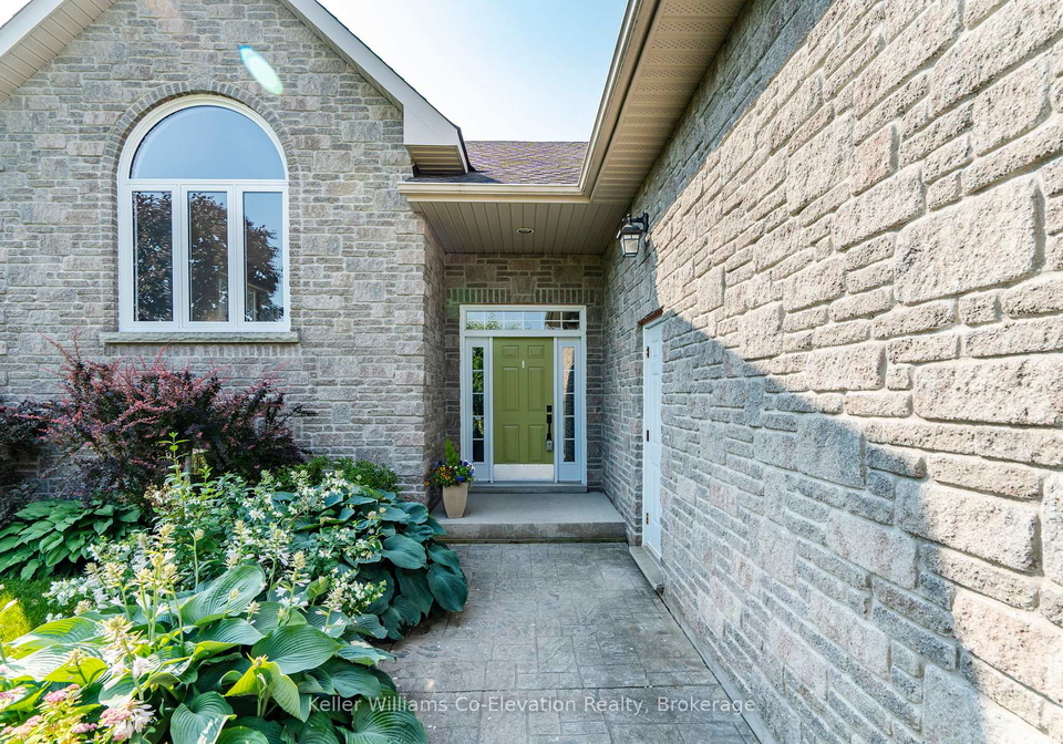 11-boyd-crescent-oro-medonte-ontario-s12261043
