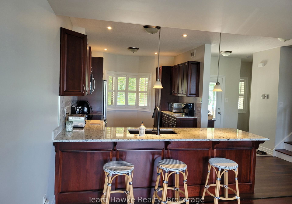 50-drummond-drive-penetanguishene-ontario-s12262971