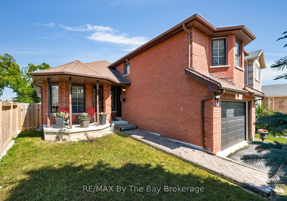 83-ward-drive-barrie-ontario-s12263796