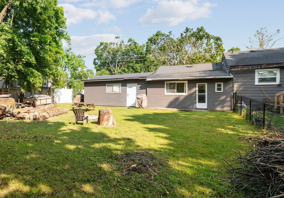 351-mary-street-orillia-ontario-s12264695