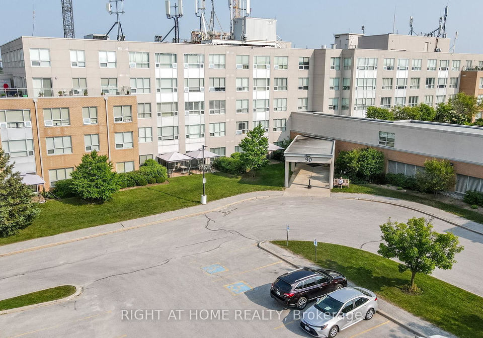 90-dean-avenue-barrie-ontario-s12266078