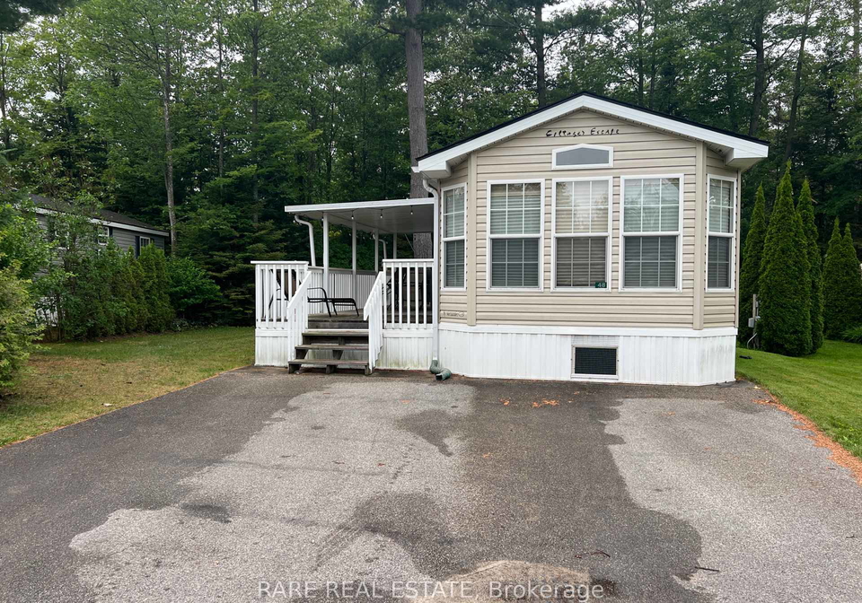 48-temagami-trail-wasaga-beach-ontario-s12266225
