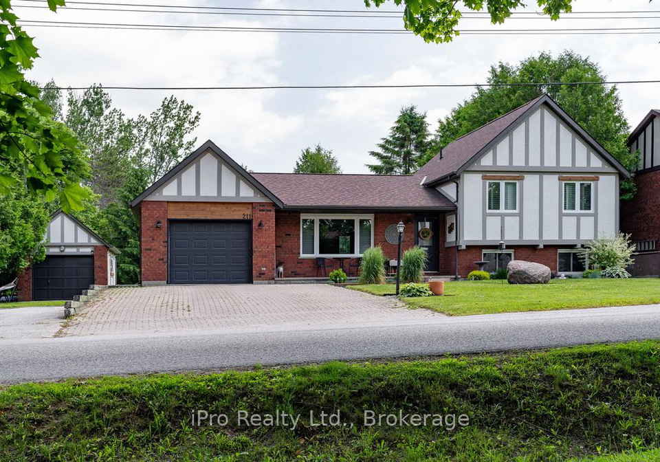 211-dominion-drive-clearview-ontario-s12266608