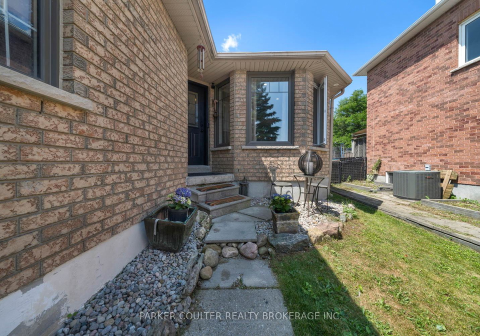 78-ward-drive-barrie-ontario-s12266938