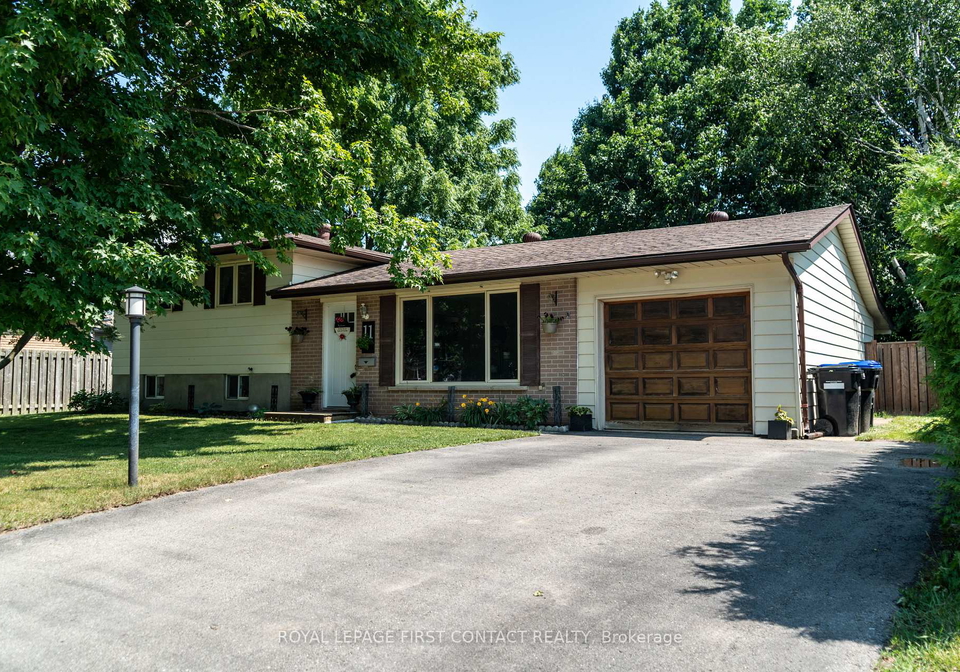 11-ritchie-crescent-springwater-ontario-s12268731