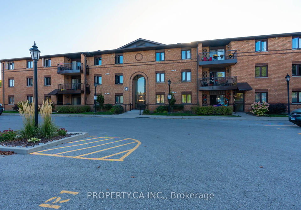 10-coulter-street-barrie-ontario-s12268917