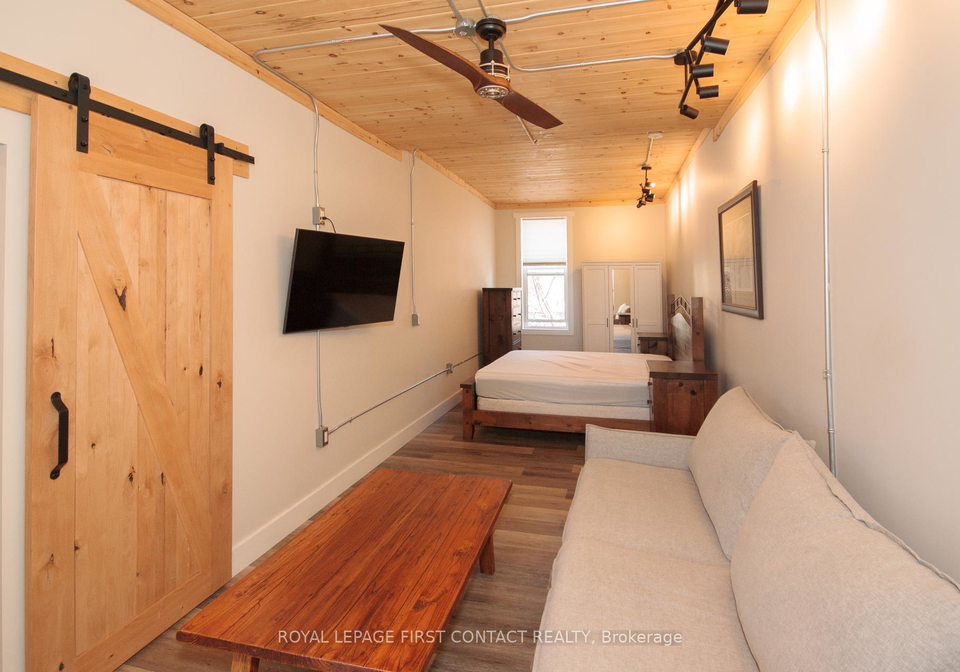 19-peter-street-s-orillia-ontario-s12270976