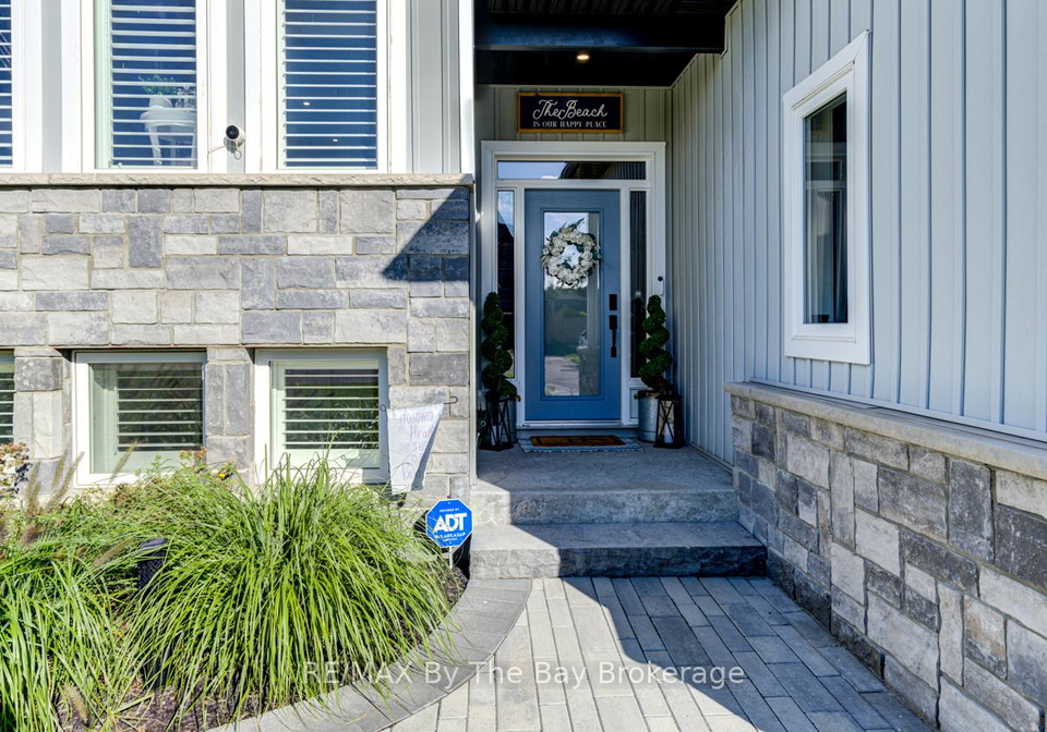 280-robinson-road-wasaga-beach-ontario-s12271131