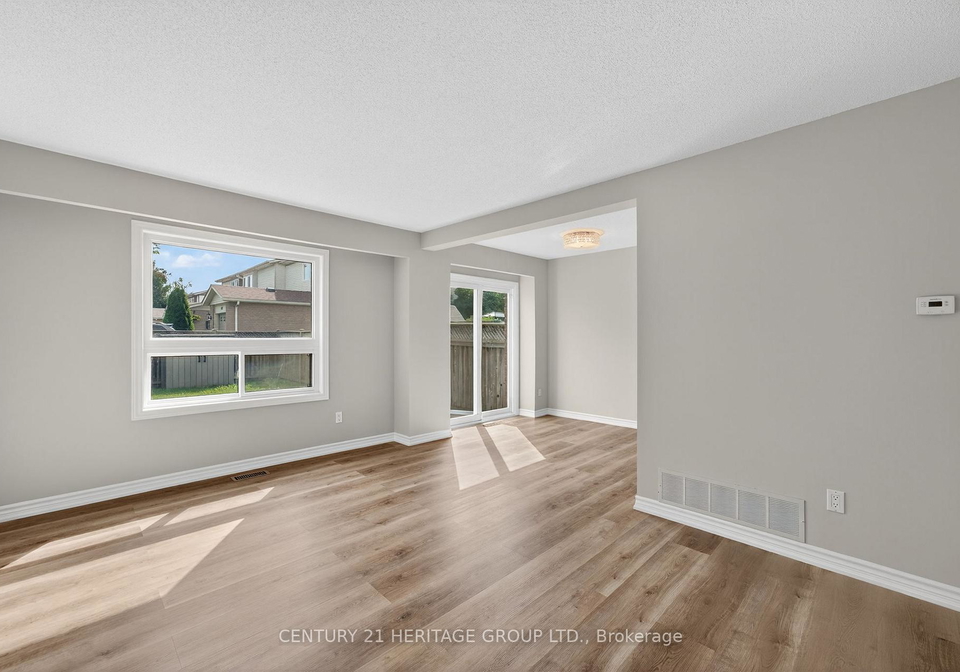 90-burns-circle-barrie-ontario-s12271155