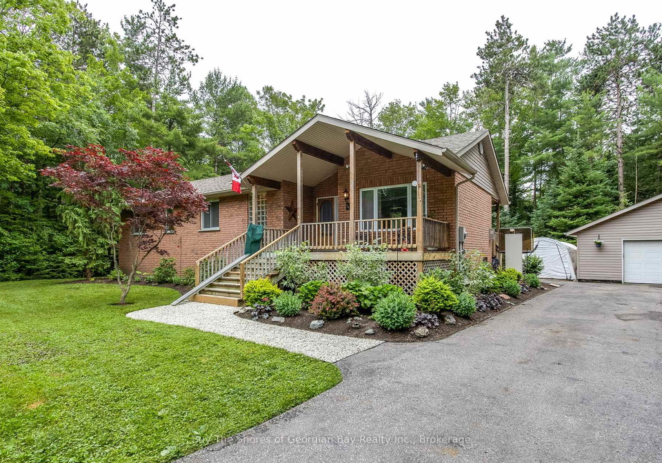 34-pineshore-crescent-e-tiny-ontario-s12273493