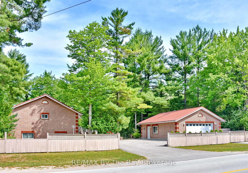 106-deerbrook-drive-wasaga-beach-ontario-s12274156