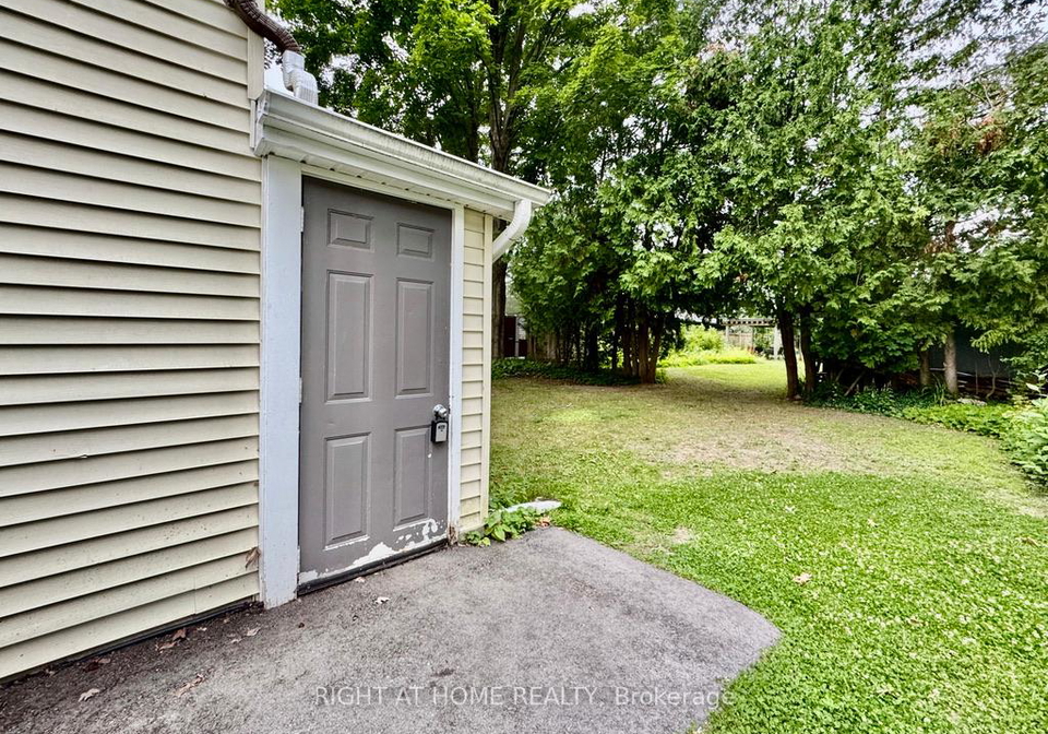 132-puget-street-barrie-ontario-s12274777