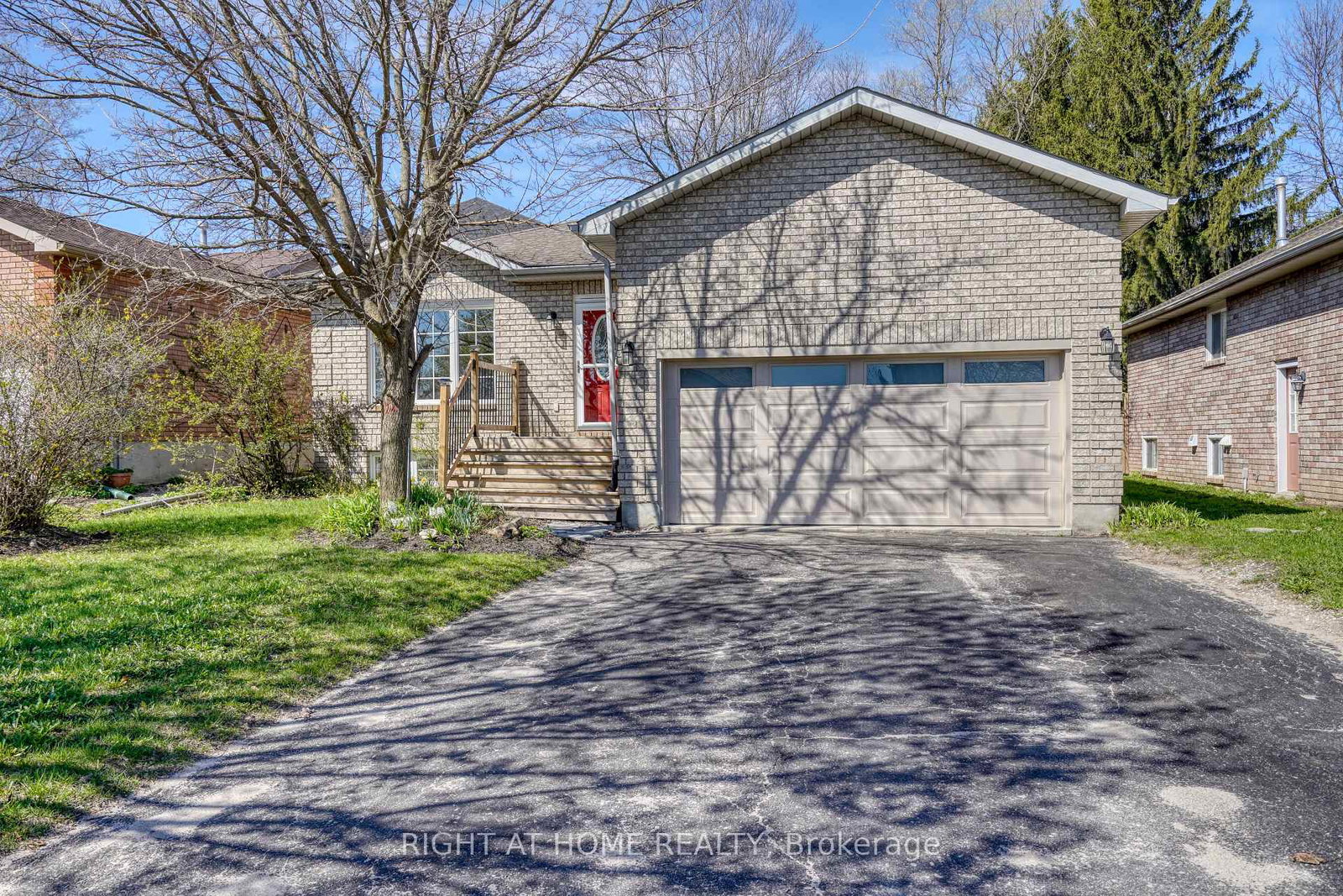 24-oshaughnessy-crescent-barrie-ontario-s12275986