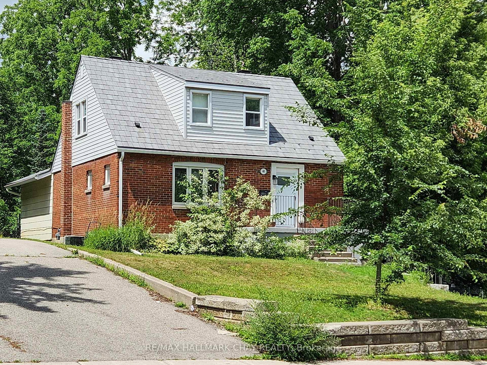 40-wellington-street-e-e-barrie-ontario-s12277815