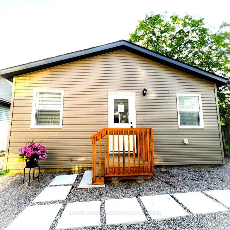 160-penetanguishene-road-barrie-ontario-s12278217