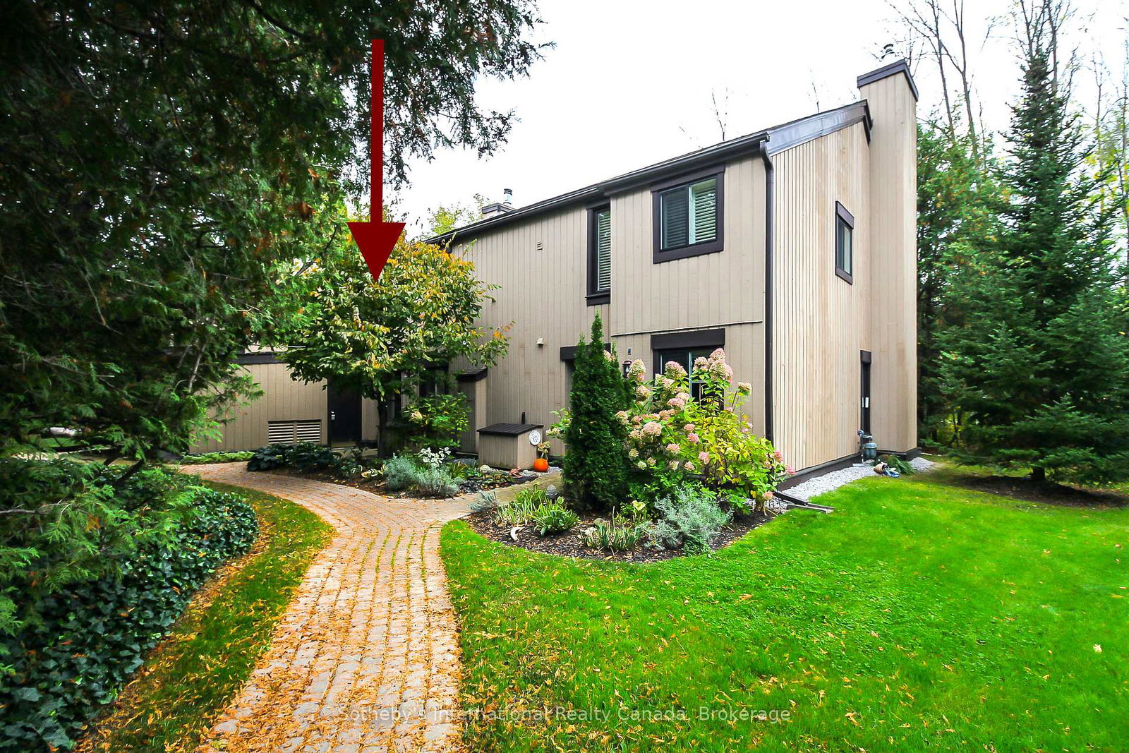 110-escarpment-crescent-collingwood-ontario-s12278445