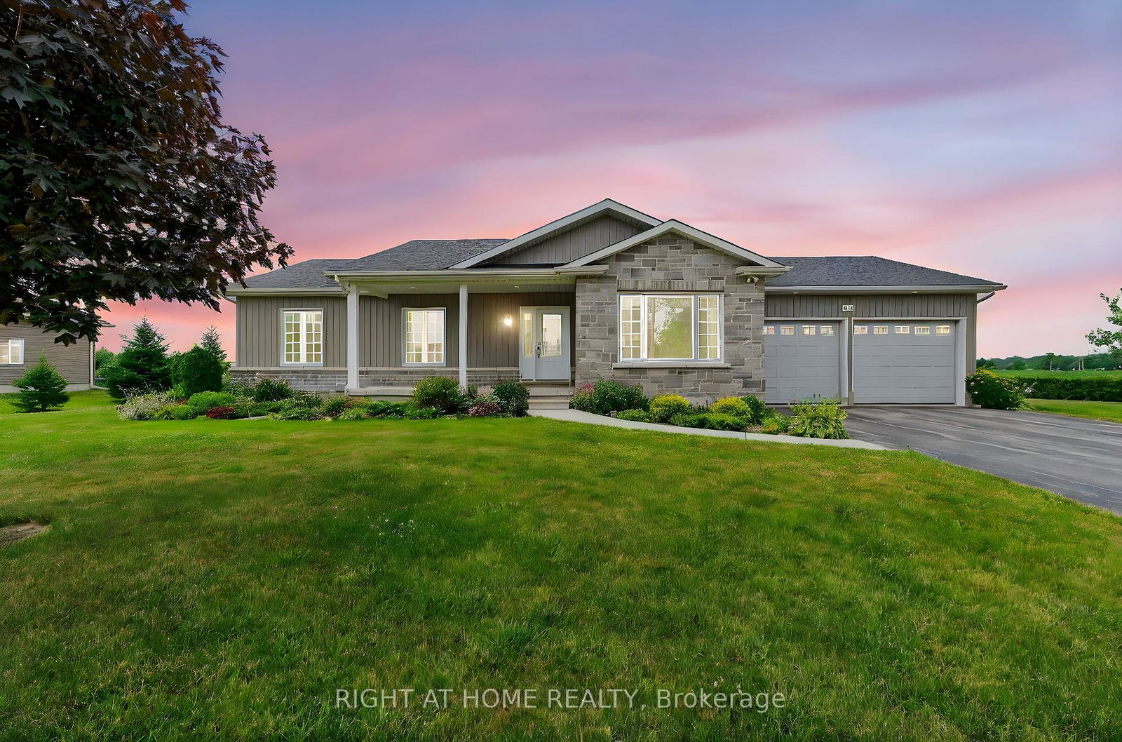 164-switzer-street-clearview-ontario-s12278503