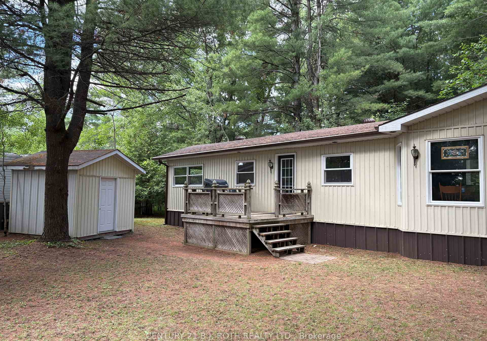 5216-90-county-road-springwater-ontario-s12279418