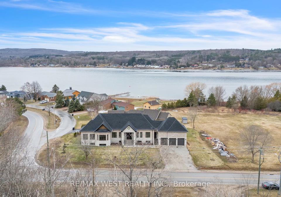 132-fox-street-penetanguishene-ontario-s12280118