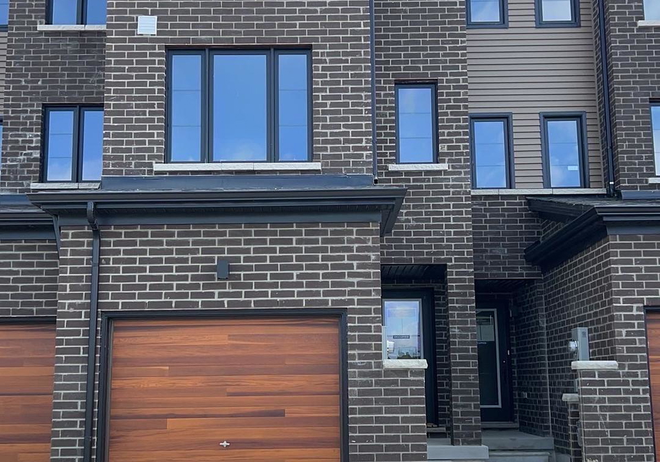17-tobias-lane-barrie-ontario-s12281050