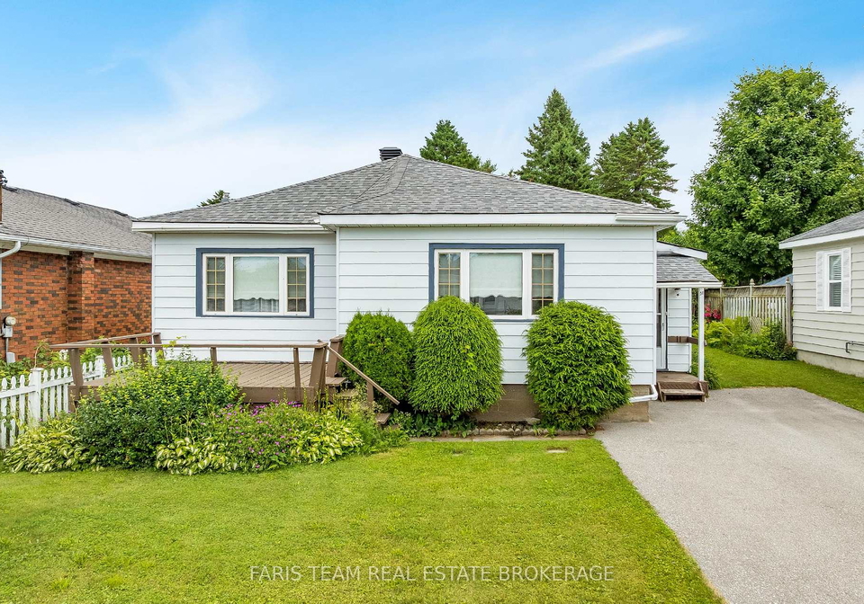 51-harriet-street-penetanguishene-ontario-s12281354