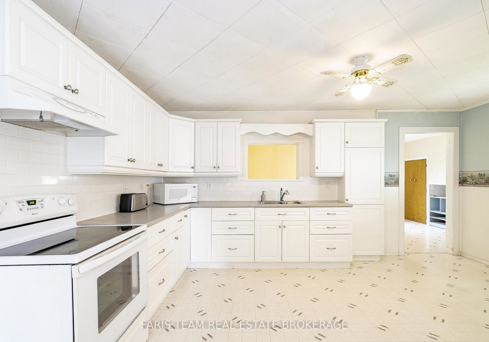 51-harriet-street-penetanguishene-ontario-s12281354