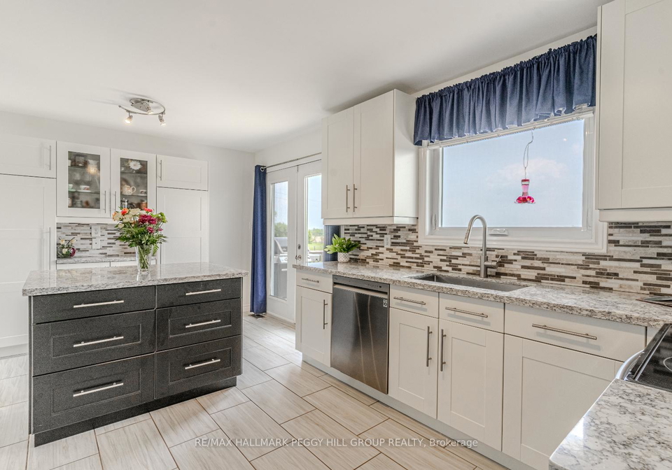 3413-mccarthy-drive-clearview-ontario-s12283742