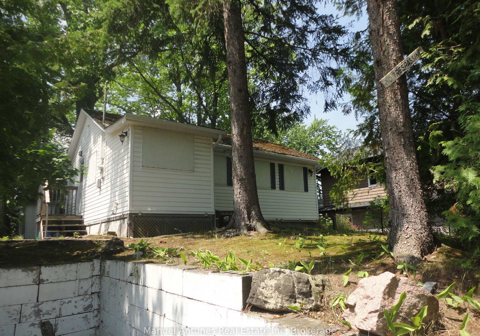 114-s-32nd-street-s-s-wasaga-beach-ontario-s12285437