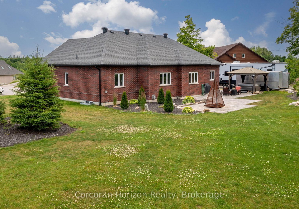 12-reids-ridge-oro-medonte-ontario-s12285497