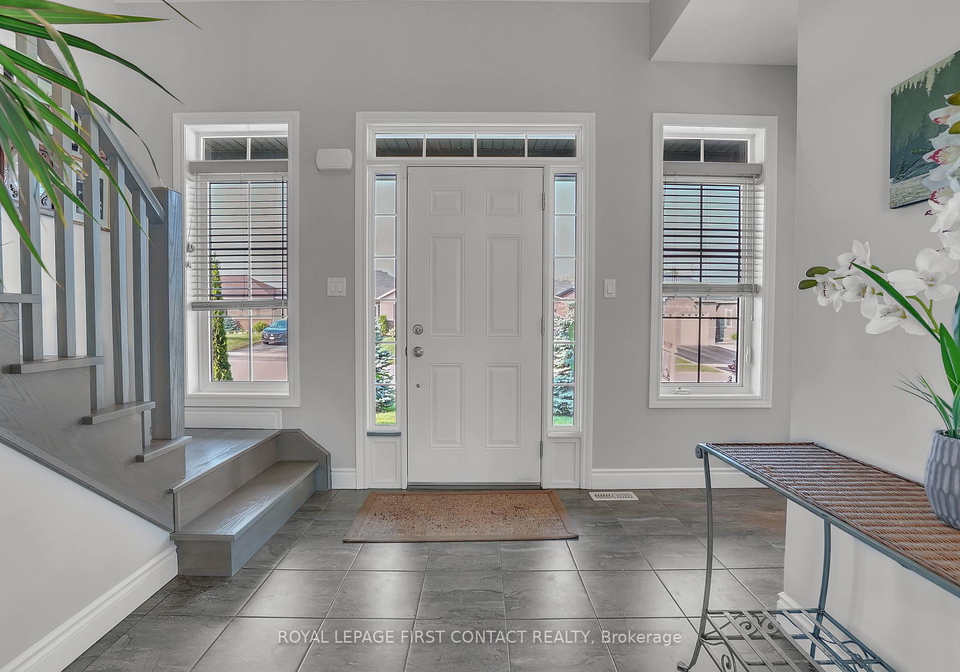 5-charlie-rawson-boulevard-tay-ontario-s12287106