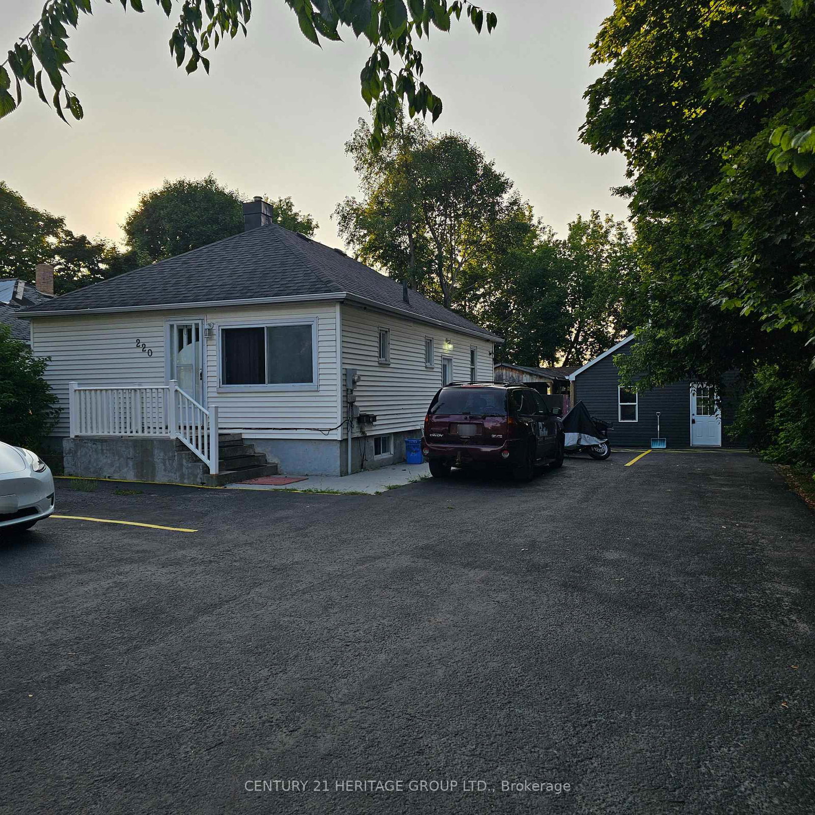 220-tiffin-street-barrie-ontario-s12288922