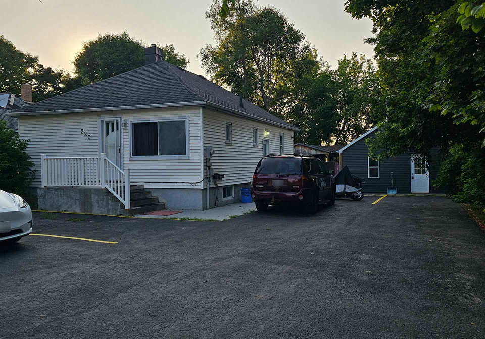 220-tiffin-street-barrie-ontario-s12288922