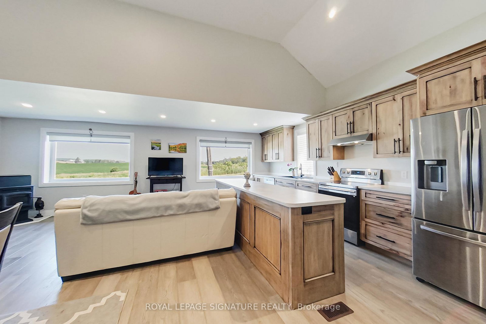 7747-1516-nottawasaga-side-road-clearview-ontario-s12290610