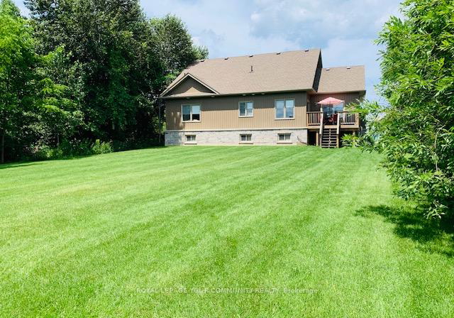 58-findlay-drive-collingwood-ontario-s12290693